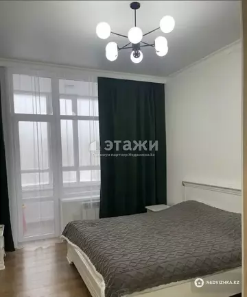 3-комнатная квартира, этаж 8 из 9, 97 м²