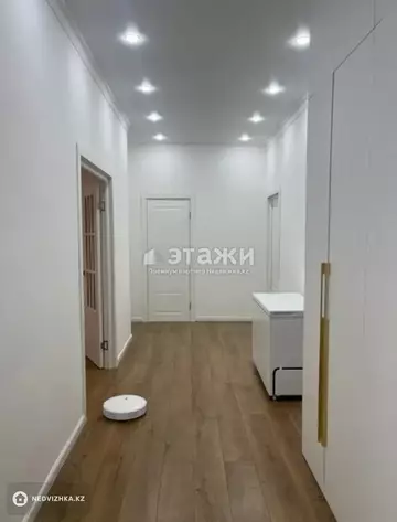 3-комнатная квартира, этаж 8 из 9, 97 м²