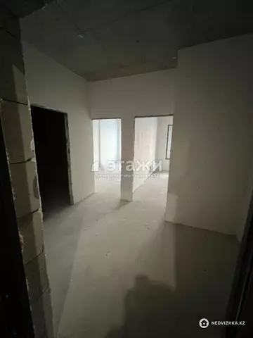 2-комнатная квартира, этаж 4 из 17, 42 м²