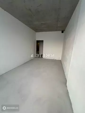 2-комнатная квартира, этаж 4 из 17, 42 м²