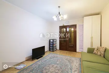 3-комнатная квартира, этаж 3 из 5, 57 м²