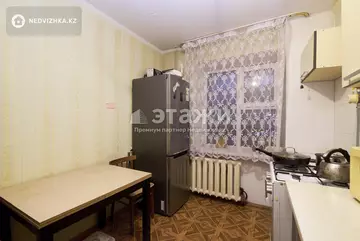 56.7 м², 3-комнатная квартира, этаж 3 из 5, 57 м², изображение - 4