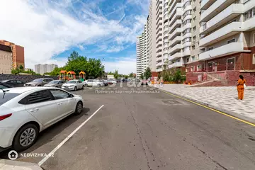 1-комнатная квартира, этаж 14 из 19, 52 м²