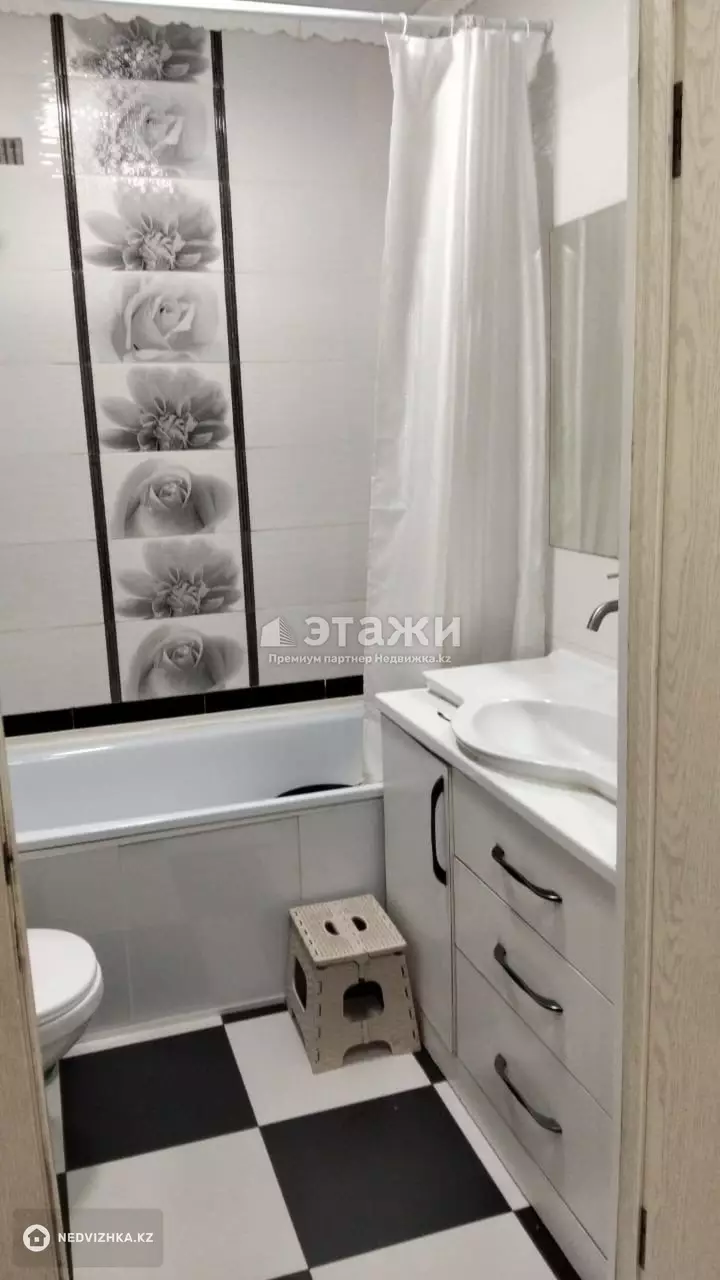 70 м², 3-комнатная квартира, этаж 1 из 8, 70 м², изображение - 1