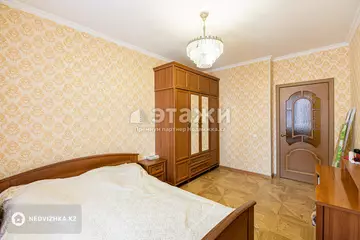3-комнатная квартира, этаж 7 из 10, 80 м²
