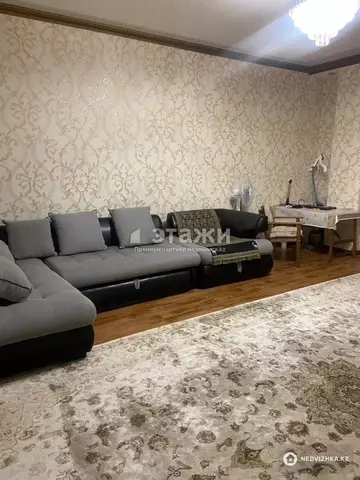 2-комнатная квартира, этаж 6 из 17, 100 м²