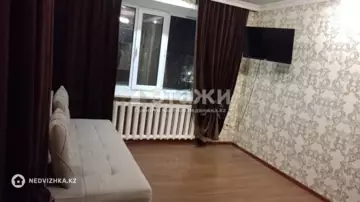 1-комнатная квартира, этаж 4 из 5, 30 м²