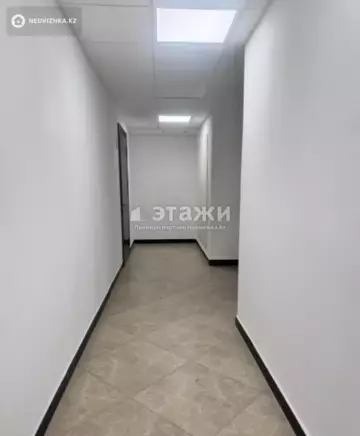 3-комнатная квартира, этаж 9 из 9, 110 м²