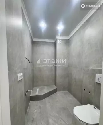3-комнатная квартира, этаж 9 из 9, 110 м²