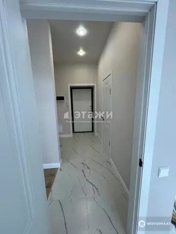 40.3 м², 1-комнатная квартира, этаж 2 из 10, 40 м², изображение - 1
