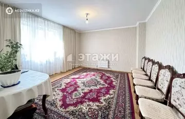 3-комнатная квартира, этаж 8 из 9, 93 м²