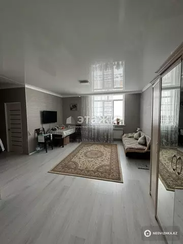 2-комнатная квартира, этаж 14 из 16, 42 м²