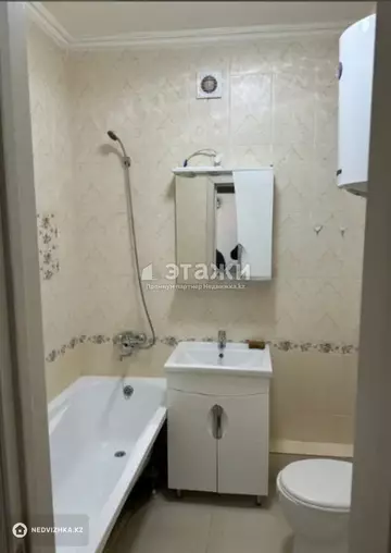 1-комнатная квартира, этаж 4 из 5, 36 м²