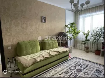 3-комнатная квартира, этаж 3 из 9, 80 м²