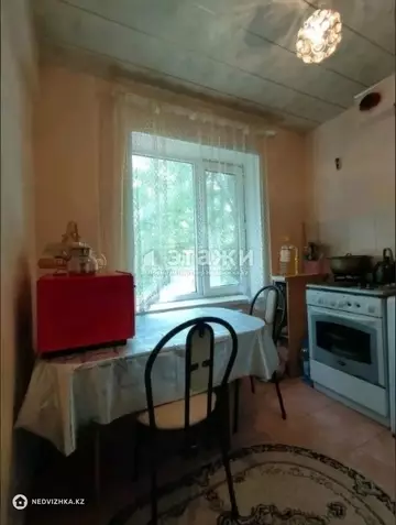 2-комнатная квартира, этаж 4 из 5, 44 м²