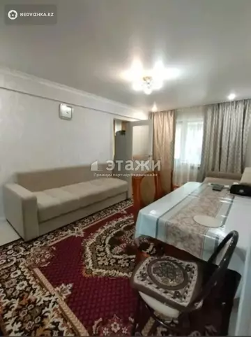 2-комнатная квартира, этаж 4 из 5, 44 м²