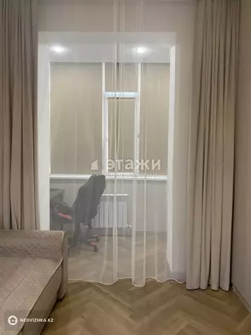 2-комнатная квартира, этаж 8 из 9, 41 м²