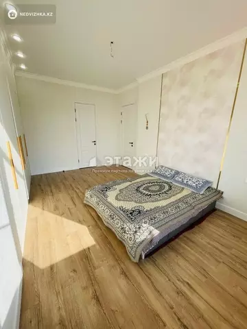 4-комнатная квартира, этаж 13 из 15, 130 м²
