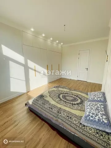 4-комнатная квартира, этаж 13 из 15, 130 м²