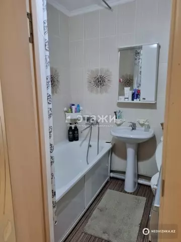 2-комнатная квартира, этаж 4 из 5, 48 м²