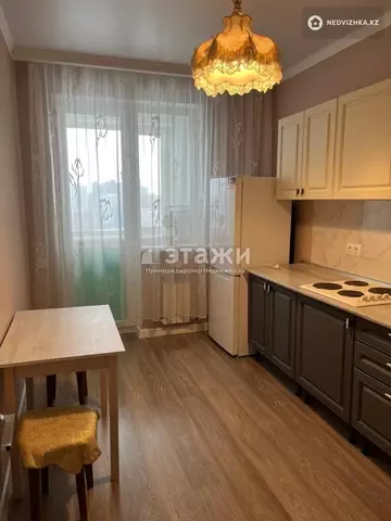 1-комнатная квартира, этаж 17 из 22, 38 м²