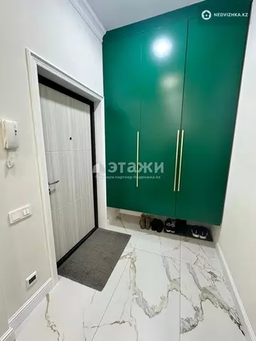 3-комнатная квартира, этаж 12 из 12, 86 м²