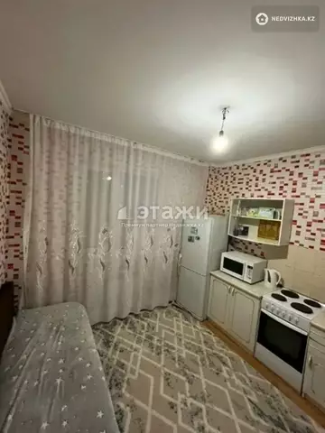 1-комнатная квартира, этаж 8 из 9, 40 м²