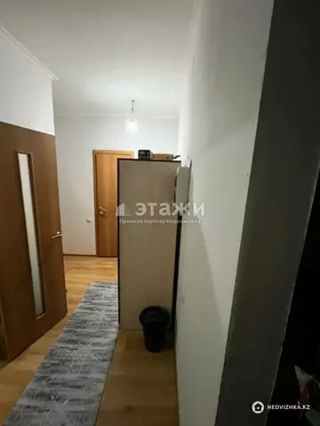 1-комнатная квартира, этаж 8 из 9, 40 м²