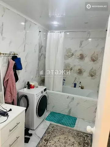 3-комнатная квартира, этаж 2 из 9, 76 м²