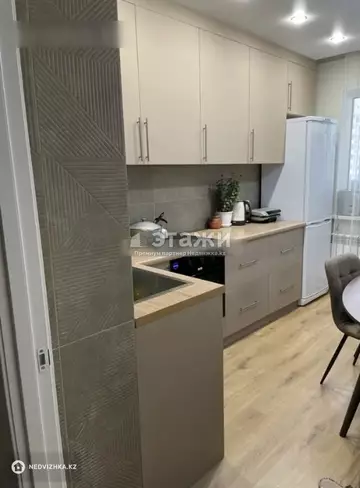 3-комнатная квартира, этаж 3 из 12, 86 м²