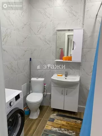 1-комнатная квартира, этаж 3 из 12, 38 м²