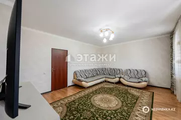 2-комнатная квартира, этаж 9 из 9, 68 м²