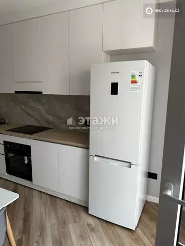 1-комнатная квартира, этаж 7 из 12, 42 м²