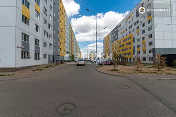1-комнатная квартира, этаж 1 из 9, 36 м²