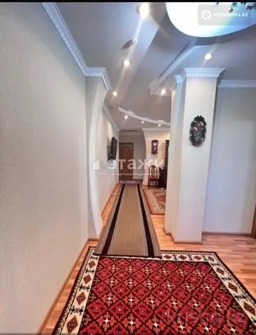 3-комнатная квартира, этаж 10 из 14, 94 м²
