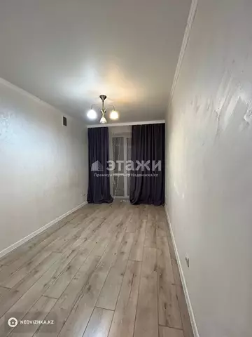 1-комнатная квартира, этаж 5 из 12, 40 м²