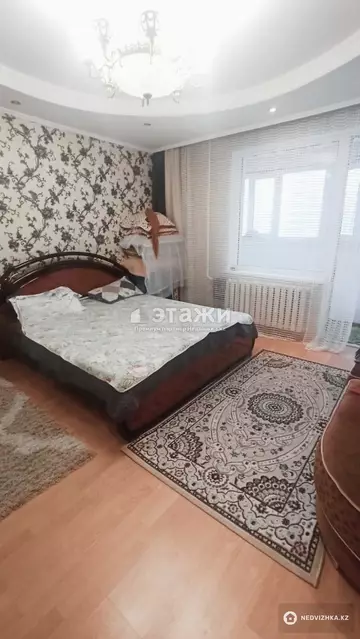 2-комнатная квартира, этаж 4 из 12, 66 м²