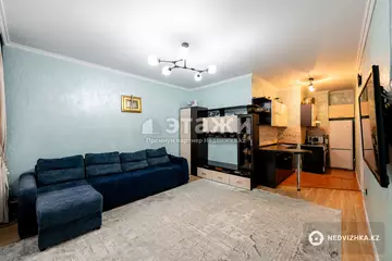 53.4 м², 2-комнатная квартира, этаж 3 из 17, 53 м², изображение - 5