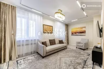 3-комнатная квартира, этаж 3 из 21, 93 м²