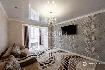 3-комнатная квартира, этаж 4 из 7, 98 м²