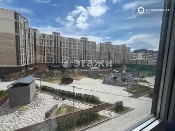 1-комнатная квартира, этаж 4 из 9, 37 м²