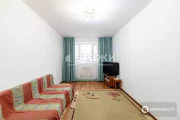70.4 м², 3-комнатная квартира, этаж 2 из 7, 70 м², изображение - 0