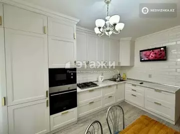 3-комнатная квартира, этаж 4 из 5, 82 м²