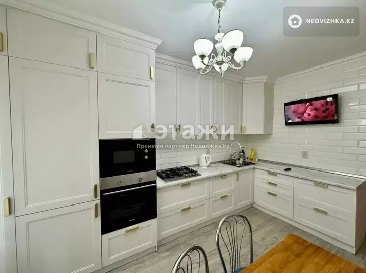 82 м², 3-комнатная квартира, этаж 4 из 5, 82 м², изображение - 1