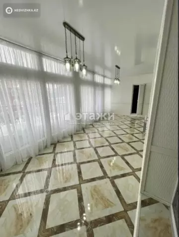 180 м², 3-комнатная квартира, этаж 2 из 6, 180 м², изображение - 5