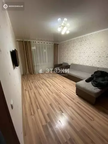 1-комнатная квартира, этаж 4 из 5, 32 м²