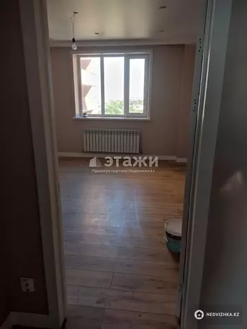 2-комнатная квартира, этаж 9 из 16, 58 м²