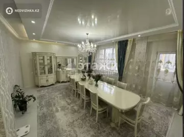 4-комнатная квартира, этаж 19 из 22, 164 м²