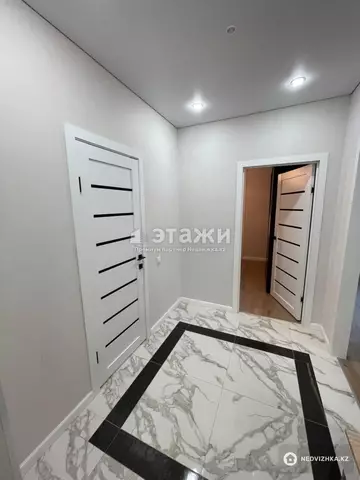 1-комнатная квартира, этаж 3 из 9, 44 м²