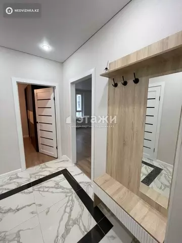 1-комнатная квартира, этаж 3 из 9, 44 м²
